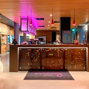 Moxy Excel Hotel Londyn